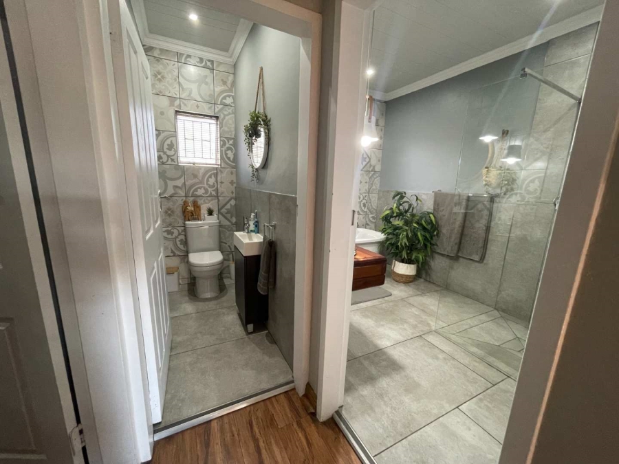 5 Bedroom Property for Sale in Universitas Free State